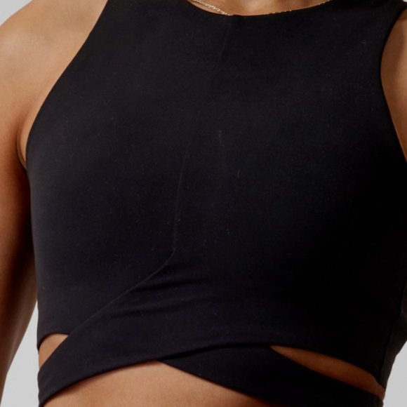 Athleta Conscious Cut Out Crop Top D-DD size 2X Black - Picture 4 of 5